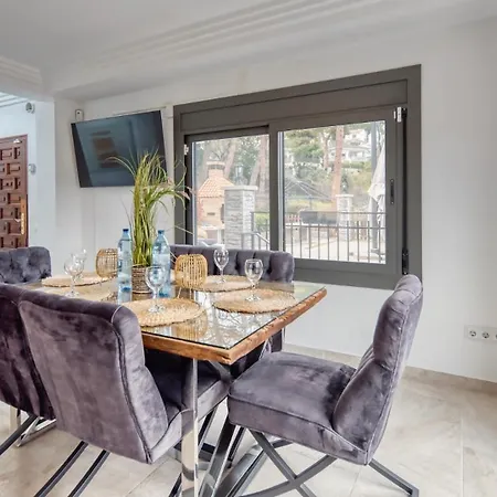 Costacabana - Palmera Villa *